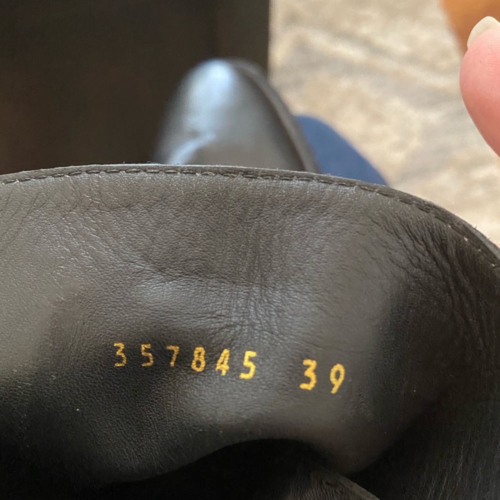 Balenciaga Original Short Boots - Picture 5 of 11